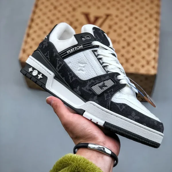 Louis Vuitton Black White Trainer
