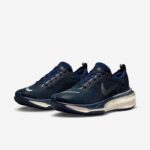Zoom X Invincible 3 College Navy