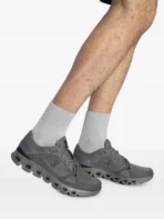 On Running Cloud X 4 trainers - Image 6