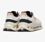On Cloudtilt Sneakers In Ivory Almond - Image 4