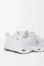 On Running Cloudsolo LOEWE White Light Grey - Image 4