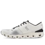 On Running Cloud X 3 Ivory Black
