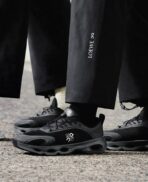 On Running Cloudsolo LOEWE Black - Image 6