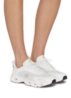 On Running Cloudsolo LOEWE White Light Grey - Image 5