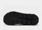 On Cloud 6 Sneakers In Black - Image 6