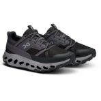 On Cloudhorizon Hiking Sneakers In Black And White - Image 3